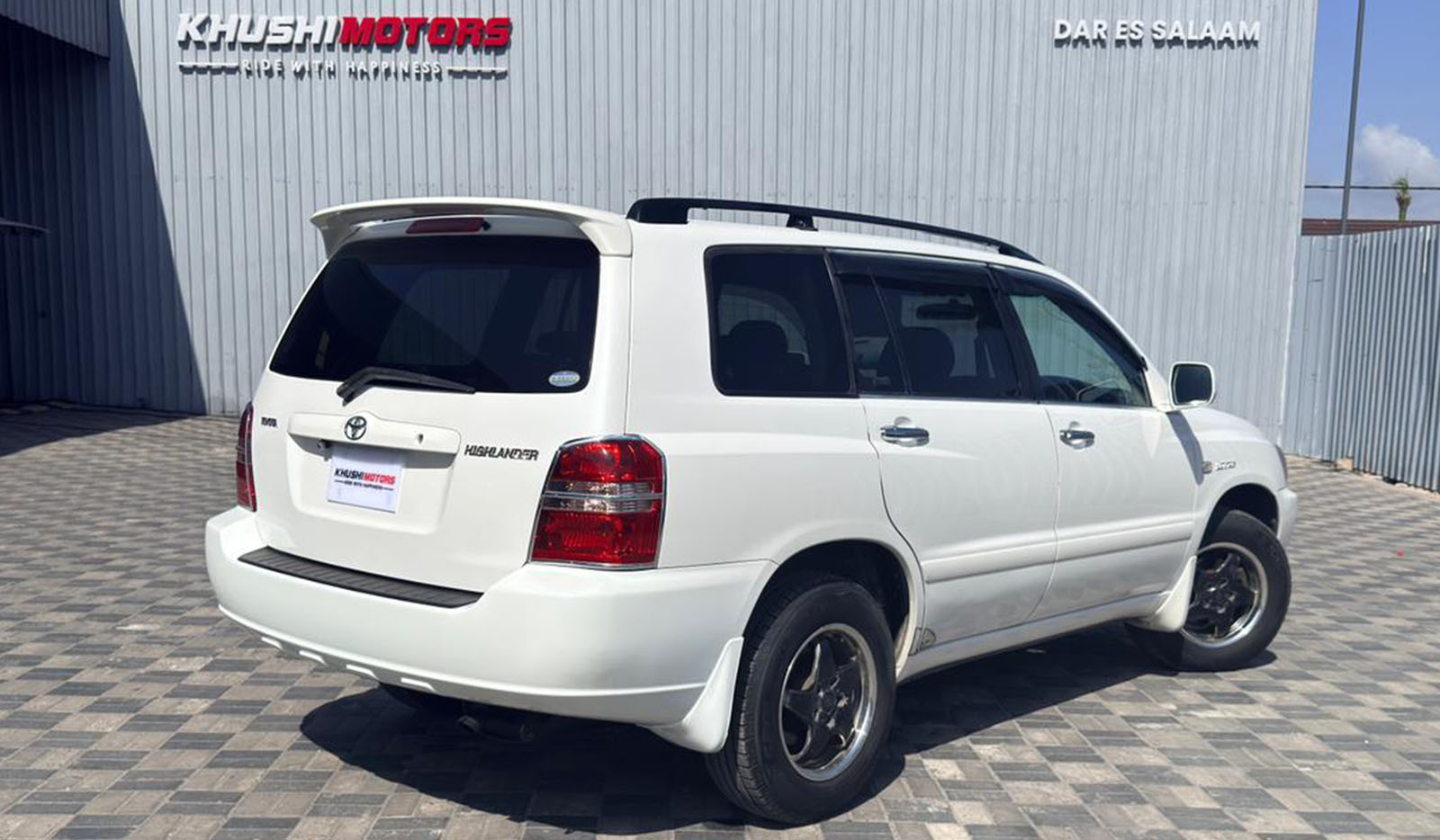 2000 Toyota Kluger image-14
