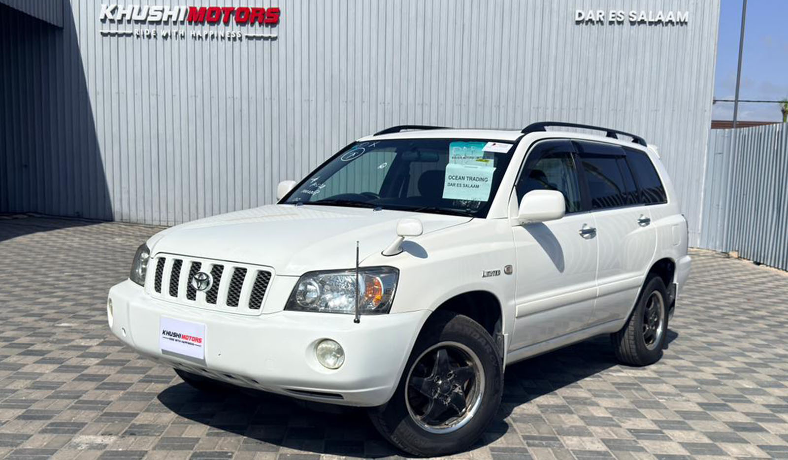 2000 Toyota Kluger image-17