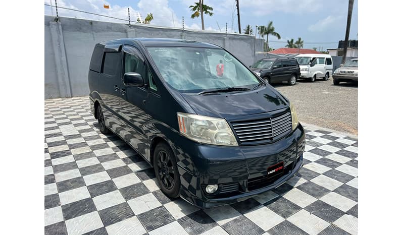 2004 Toyota Alphard image-12
