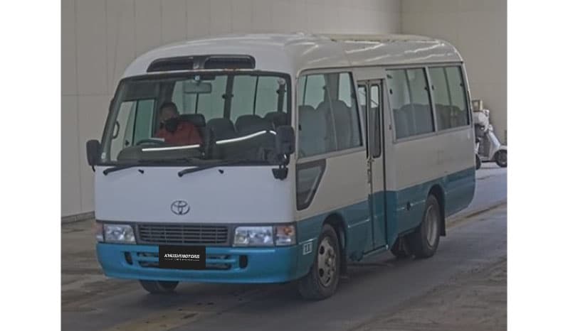 2000 Toyota Coaster image-1