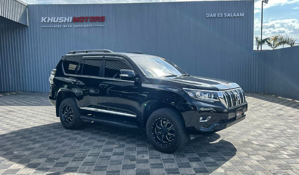2012 Toyota Land Cruiser Prado TX image-1