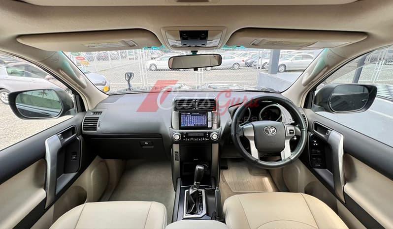 2011 Toyota Land Cruiser Prado image-9