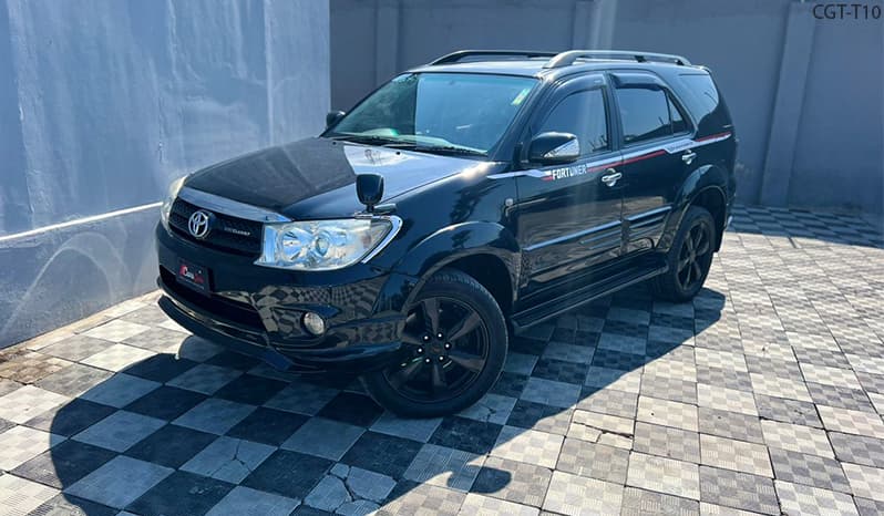 2005 Toyota Fortuner 2700CC image-3