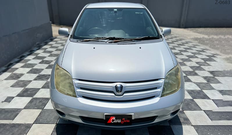 2003 Toyota IST image-2