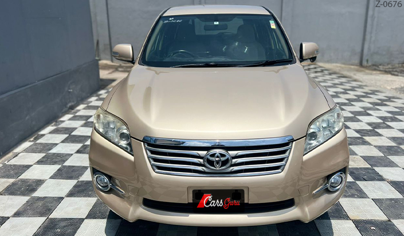 2010 Toyota Vanguard image-2
