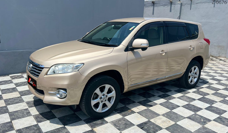 2010 Toyota Vanguard image-5