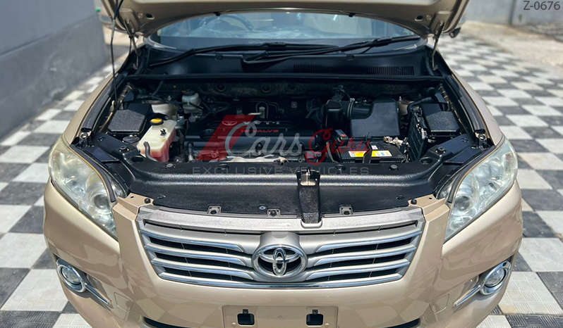 2010 Toyota Vanguard image-6