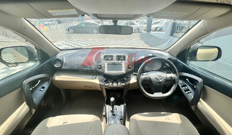 2010 Toyota Vanguard image-10