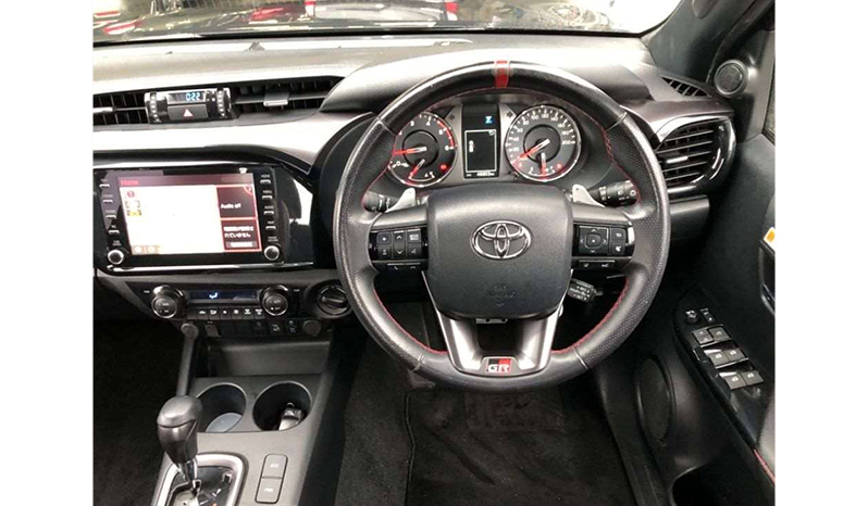 2022 Toyota Hilux Z GR Sports image-7