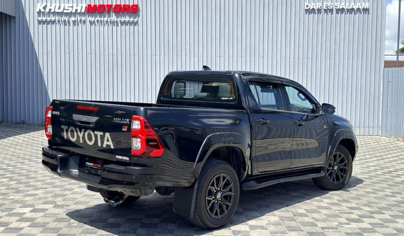2022 Toyota Hilux Z GR Sports image-4
