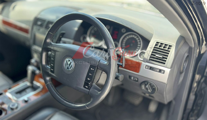 2006 Volkswagen Touareg image-13