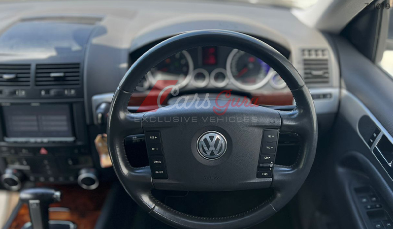 2006 Volkswagen Touareg image-16