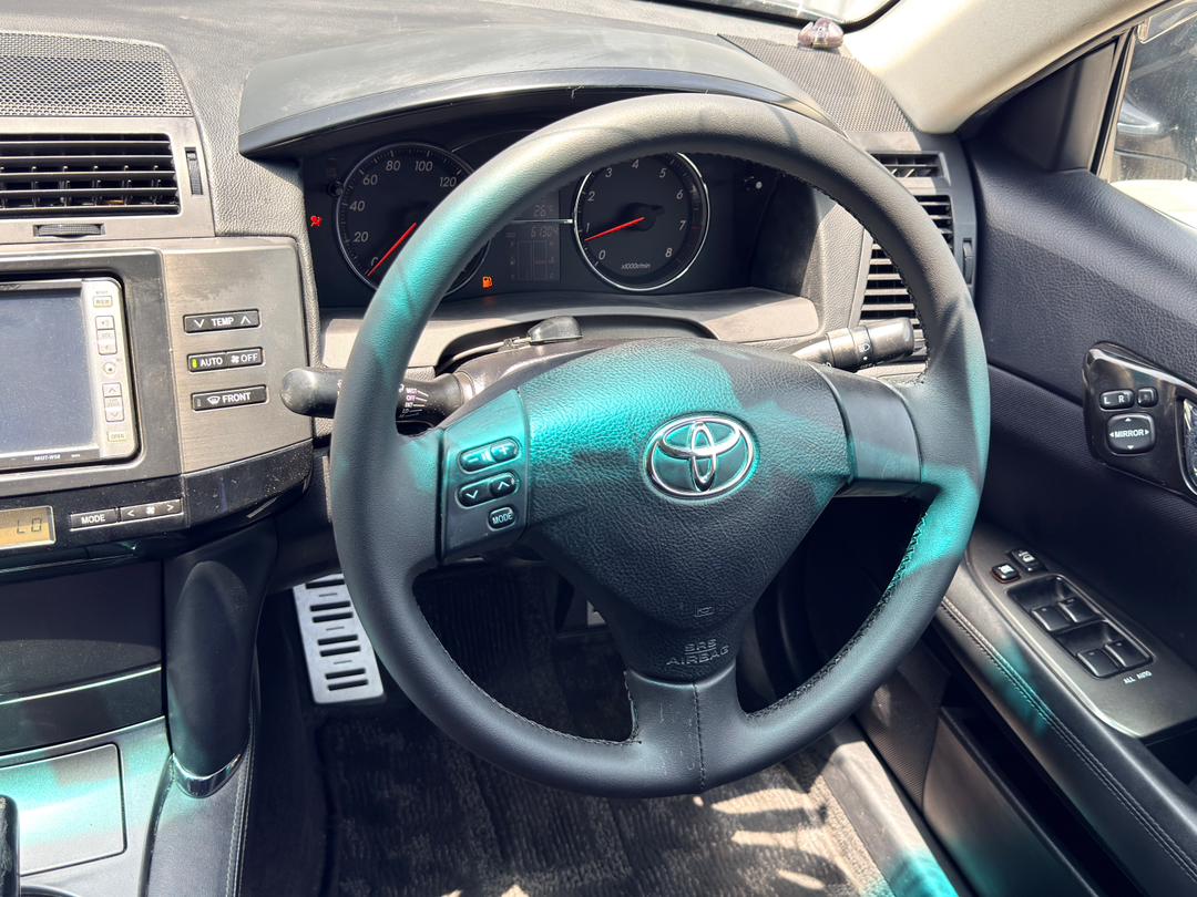 2007 Toyota Mark X GS Package image-10