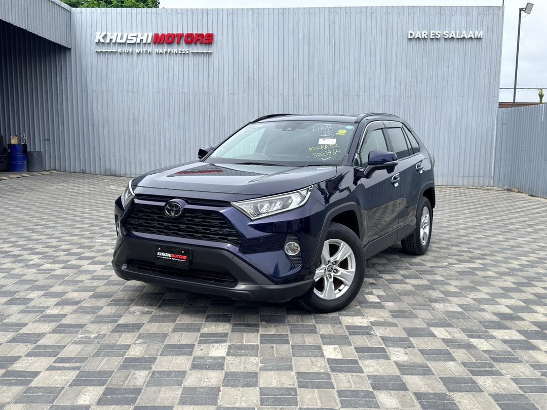 2020 Toyota RAV4 X image-3