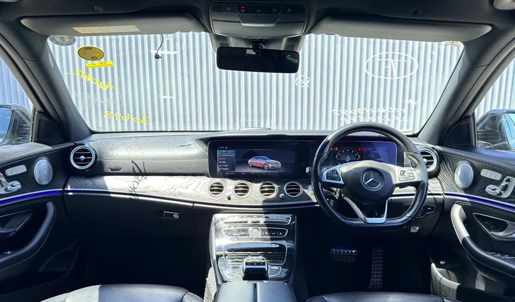 2017 Mercedes-Benz E-Class Avantgarde Sports E250 image-7