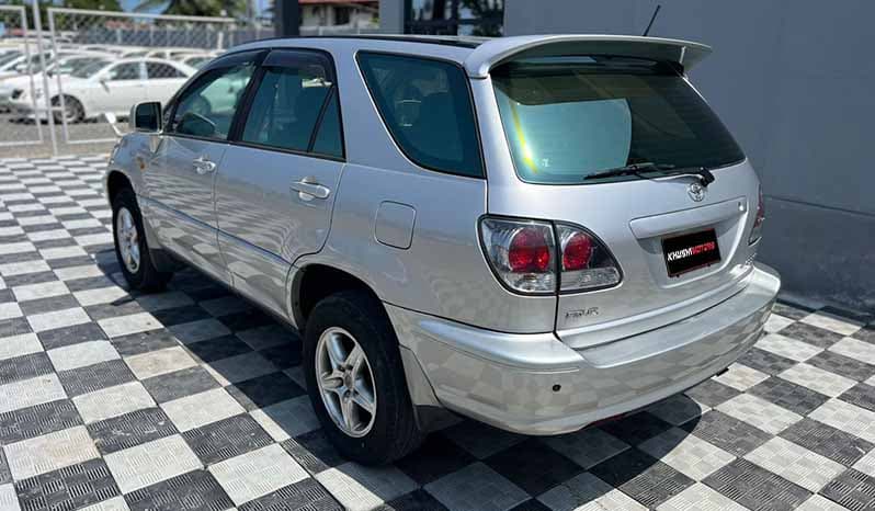 2001 Toyota Harrier image-12