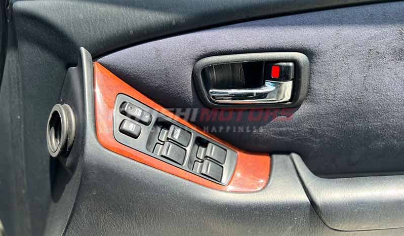 2001 Toyota Harrier image-15