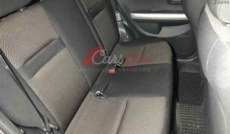 2003 Toyota IST image-5