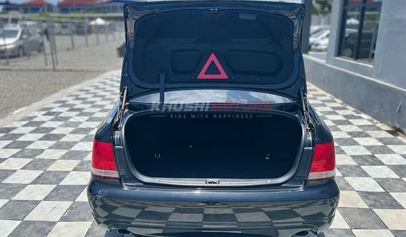 2005 Toyota Crown image-18