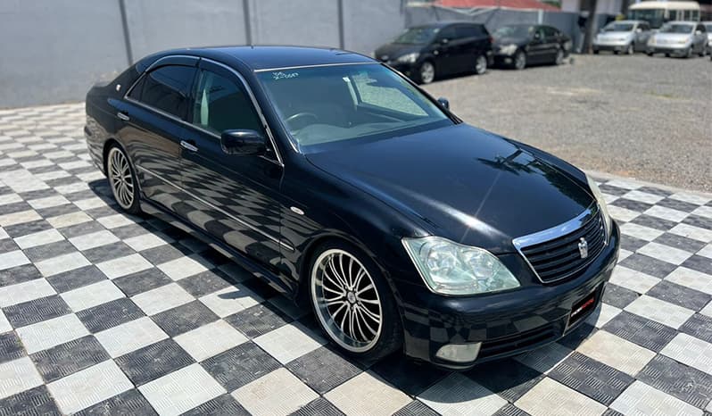 2005 Toyota Crown image-21