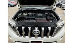 
Toyota Land Cruiser Prado 2015 full									