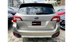 Subaru Outback 2015 full