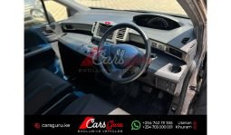 Honda Freed Spike 2015 full