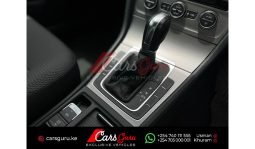 Volkswagen Golf Variant 2015 full