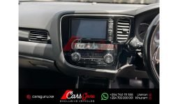 Mitsubishi Outlander 2015 full