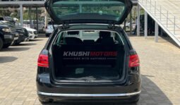 Volkswagen Passat 2015 full