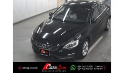 VOLVO S60 2015 full
