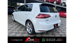 Volkswagen Golf Variant 2015 full