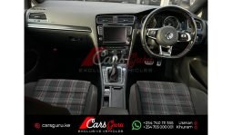 Volkswagen Golf Variant 2015 full