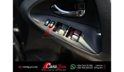 Toyota RAV4 2015 full