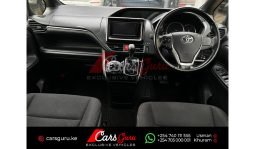 Toyota Esquire 2015 full