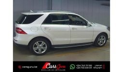 Mercedes Benz ML350 2015 full