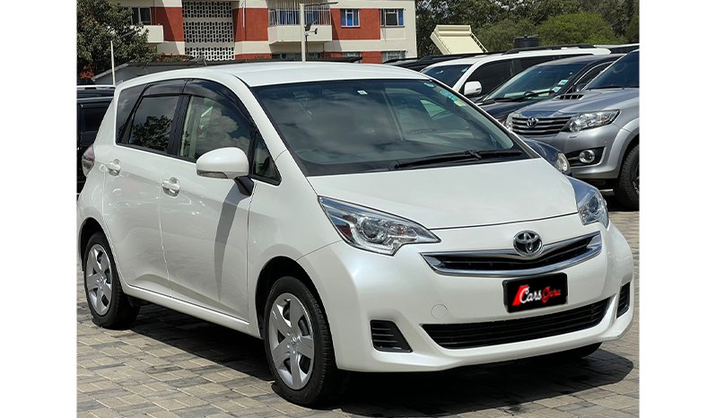 TOYOTA RACTIS 2015