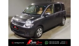 Toyota SIENTA 2015 full