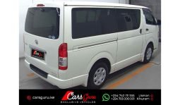 
TOYOTA HIACE VAN 2015 full									