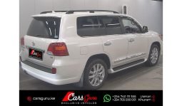 TOYOTA LAND CRUISER PRADO 2015 full
