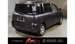 TOYOTA SIENTA 2015 full