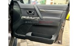
Mitsubishi PAJERO 2016 full									