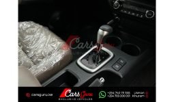 
Toyota Hilux Double Cabin 2016 full									