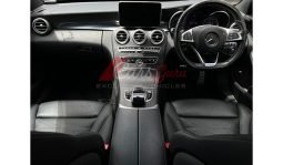 
Mercedes-Benz C200 2015 full									