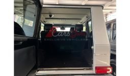 Mercedes-Benz G350 2015 full