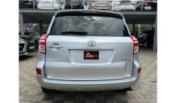 Toyota RAV4 2015 full