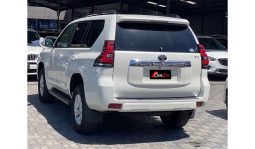 
TOYOTA LAND CRUISER PRADO 2017 full									