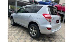 Toyota RAV4 2015 full