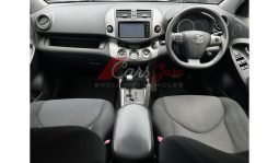 Toyota RAV4 2015 full