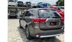 Mitsubishi Outlander 2015 full
